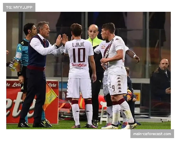 都灵主场表现持续低迷 那不勒斯防守松懈隐患难掩